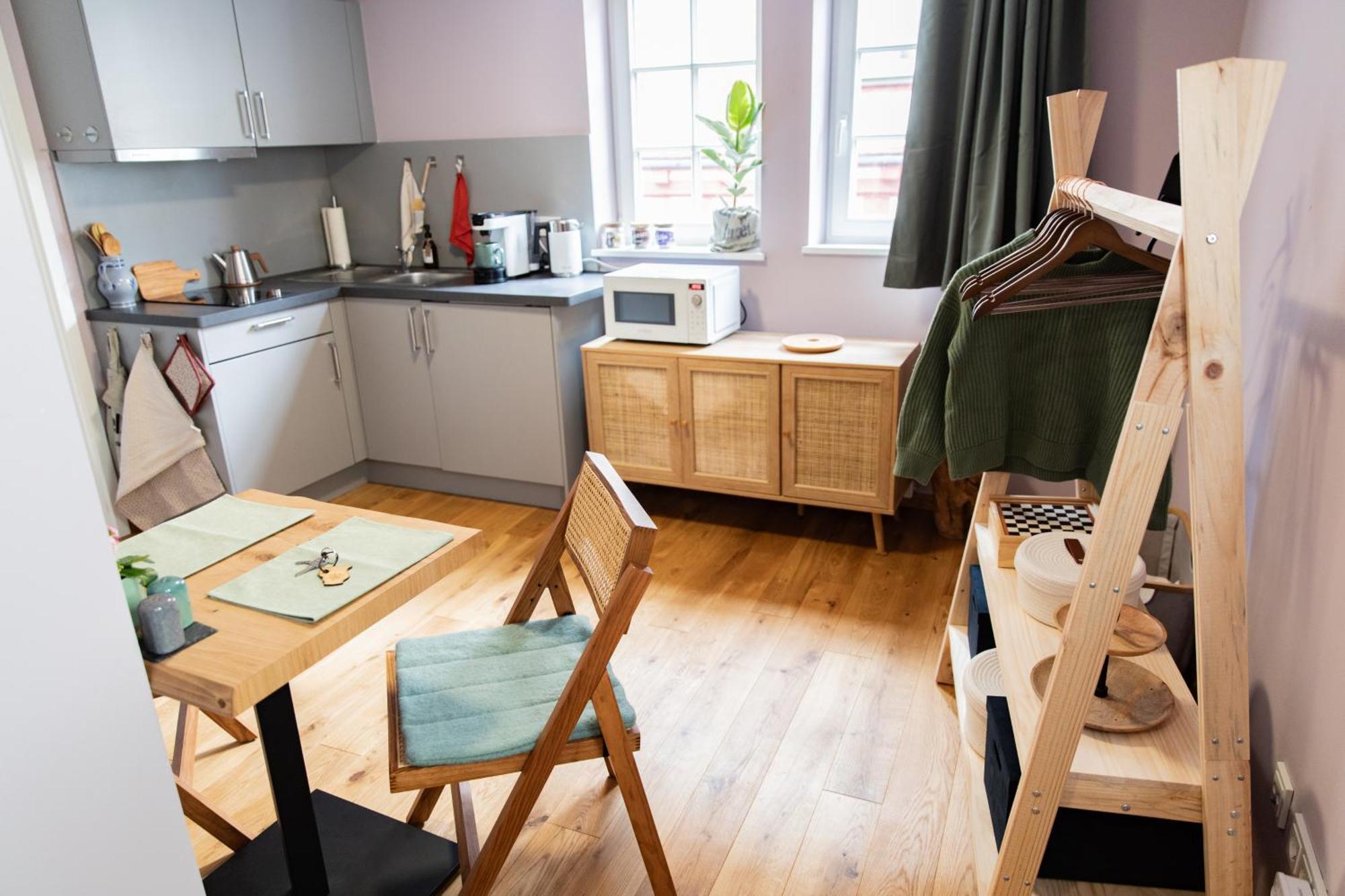 Altstadt Apartment Am Dom Wetzlar, 1 Zi, Kueche, Bad Mit Parkplatz Am Grundstueck 외부 사진
