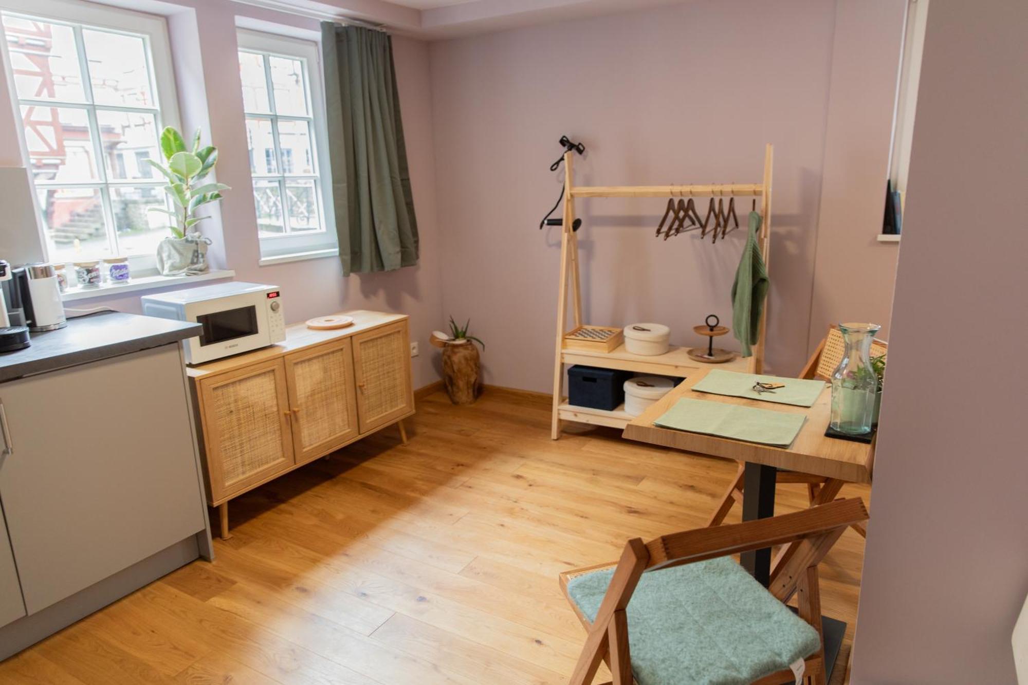 Altstadt Apartment Am Dom Wetzlar, 1 Zi, Kueche, Bad Mit Parkplatz Am Grundstueck 외부 사진