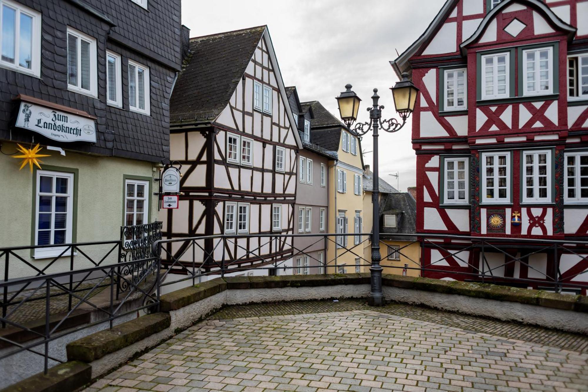 Altstadt Apartment Am Dom Wetzlar, 1 Zi, Kueche, Bad Mit Parkplatz Am Grundstueck 외부 사진