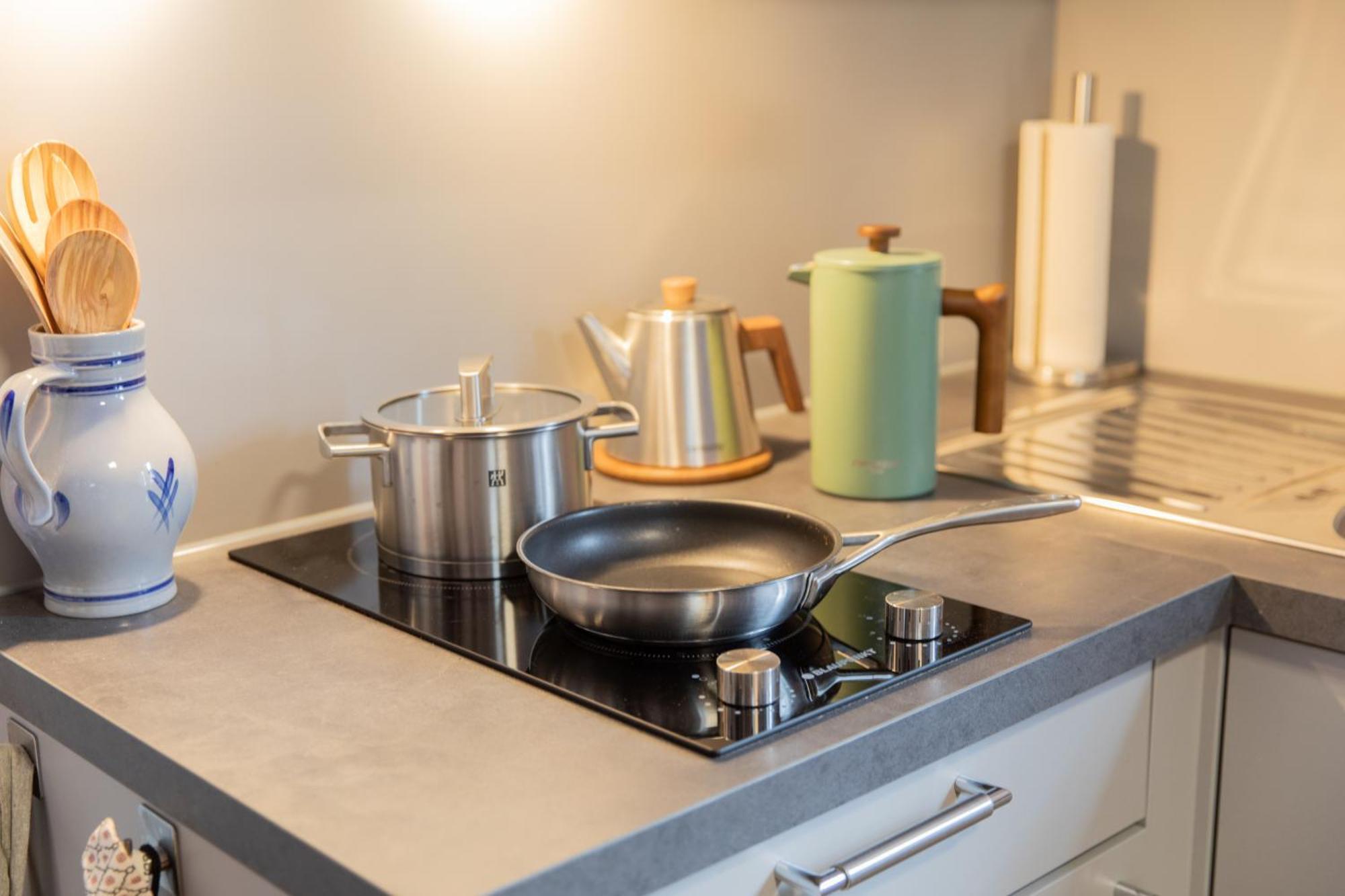 Altstadt Apartment Am Dom Wetzlar, 1 Zi, Kueche, Bad Mit Parkplatz Am Grundstueck 외부 사진