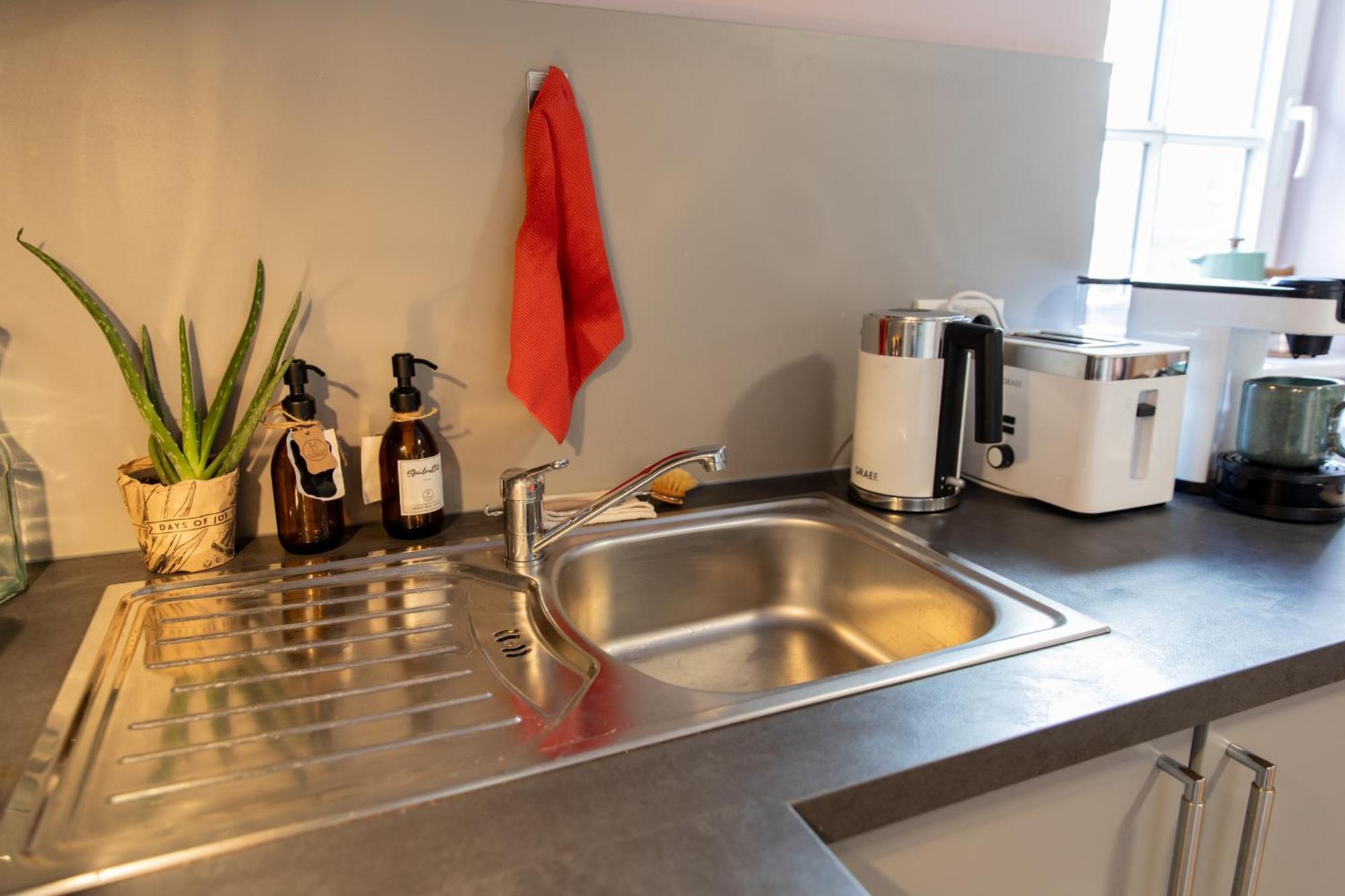 Altstadt Apartment Am Dom Wetzlar, 1 Zi, Kueche, Bad Mit Parkplatz Am Grundstueck 외부 사진
